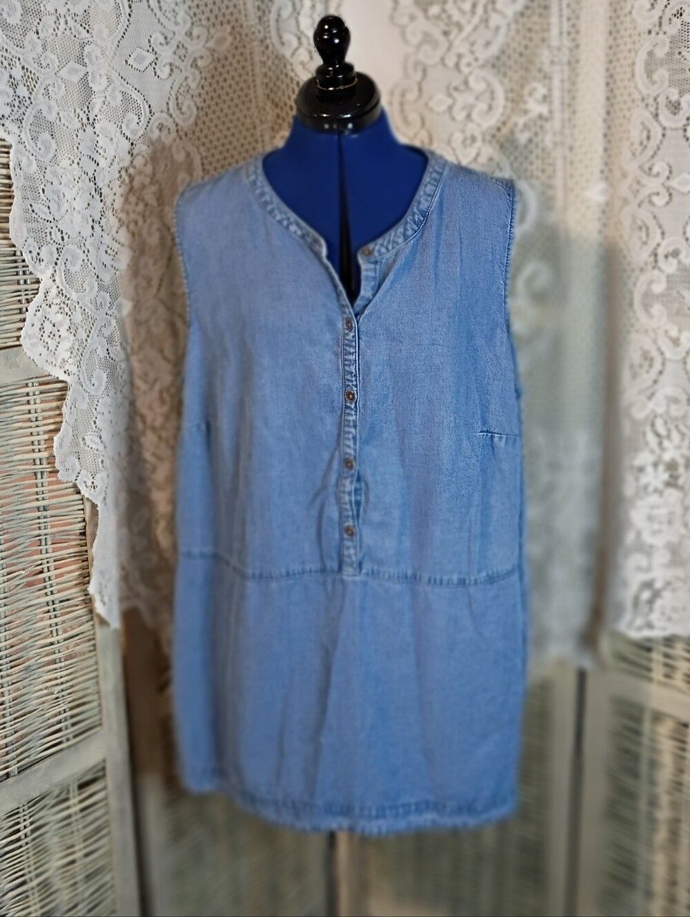 J. Jill Light Blue Sleeveless Denim Tunic